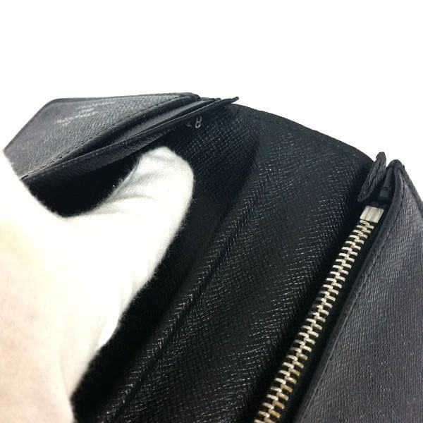 LOUIS VUITTON/ルイヴィトン 2つ折り 財布 ポルトフォイユ ブラザ N62665 ダミエ・グラフィット シリアルの場所(寄りの画像)