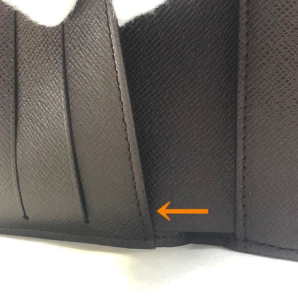 LOUIS VUITTON/ルイヴィトン ホック式 財布 ポルトフォイユ エリーズ N61652 ダミエ エベヌ シリアルの場所(寄りの画像)