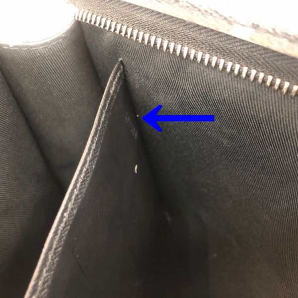 LOUIS VUITTON/ルイヴィトン クラッチバッグ ポシェットヴォワヤージュMM M63039 モノグラム エクスリプススプリント シリアルの場所(寄りの画像)