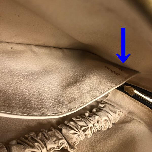 LOUIS VUITTON/ルイヴィトン セカンドバッグ トゥルース ワレット23 M47524 モノグラム シリアルの場所(寄りの画像)