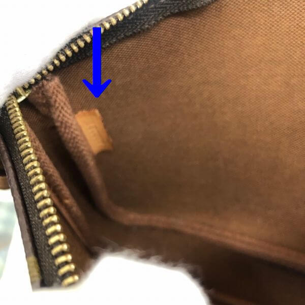 LOUIS VUITTON/ルイヴィトン ポーチ・ポシェット ポシェット アクセソワール M51980 モノグラム シリアルの場所(寄りの画像)