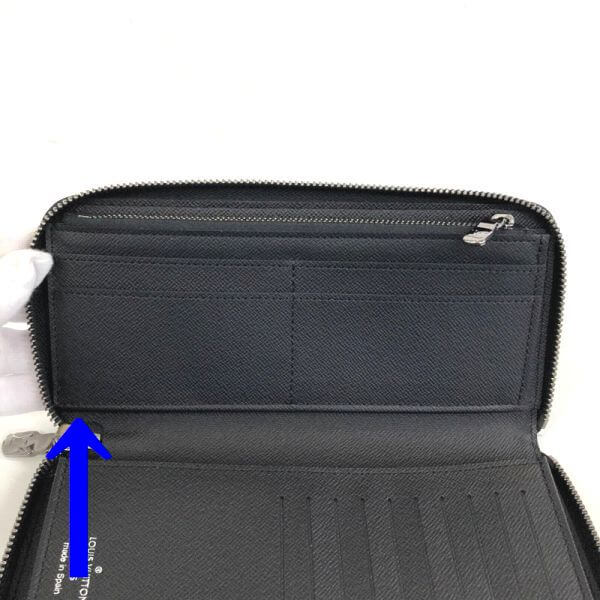 LOUIS VUITTON/ルイヴィトン ラウンドファスナー 財布 ジッピーウォレット ヴェルティカル M62295 モノグラム シリアルの場所(引きの画像)