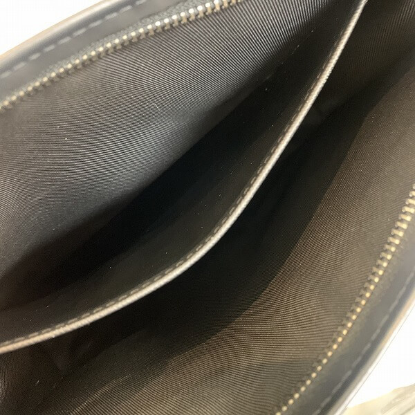LOUIS VUITTON/ルイヴィトン クラッチバッグ ポシェット・ヴォワヤージュMM M61692 モノグラム シリアルの場所(引きの画像)